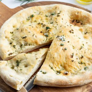 2023 pizzabrot aufmacher.jpg