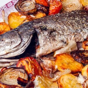 branzino al forno con verdure miste 800x468 1.jpg
