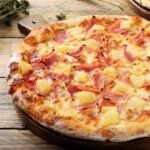 ks magazine 0223 pizza hawaii 1300x1300px.jpg